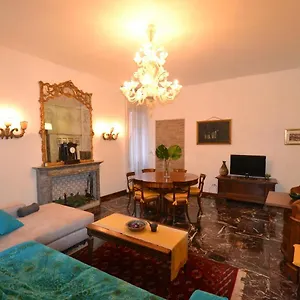 Castello 5888 A, Santa Marina, Calle Marcello, Calle Italie