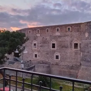 https://federico-ii.catania-hotels.net