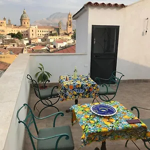Casa Rosa , Palermo İtalya