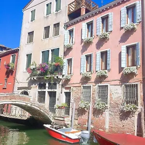 https://3749-ponte-chiodo-guest-house.hotelslidodijesolo.com